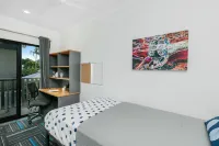 Redhill Cairns Living - Pembroke St