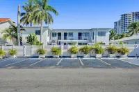Waves on Desoto Rental Unit with Pool
