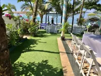 Nasya's Beach Side Cottages