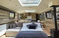The Boathouse London - House Boats