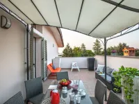 Sunny Stay in Tavullia Hills - pet friendly