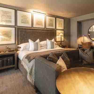 Dakota Glasgow Rooms