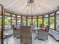 Home in the Vale of Evesham Hotels in Pershore