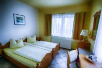 Hotel Rosengarten Leipzig-Naunhof Hotels in Wurzen