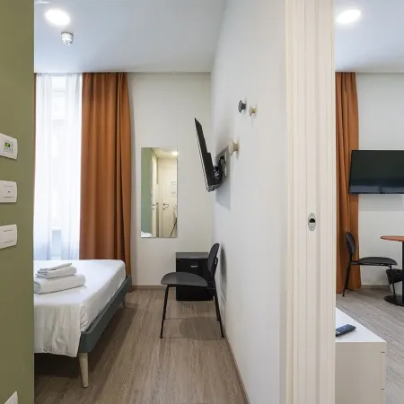 Camplus Bernini Casa Per Ferie Отели рядом с достопримечательностью «Бернини»