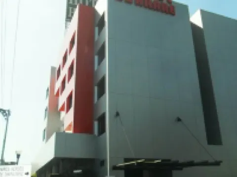 Hotel Harare โรงแรมในเม็กซิโกซิตี้