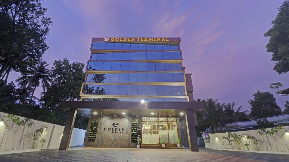 Treebo Golden Terminal, Kochi Airport