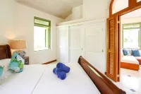 Marsh Mellow South Cottage by Bluescape Hotels in Weston