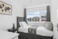 Gravesend 3 Beds by Jada Homes