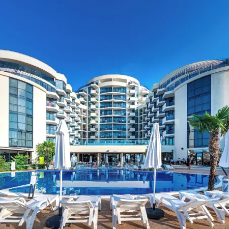 Hotel Zenith