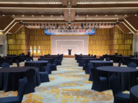 高興郡太陽谷度假村 高興郡酒店