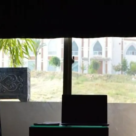 Intellectual Inn, Bahria Town