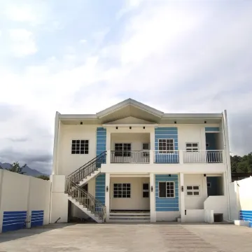 V and G Suites Limay