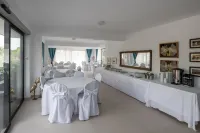 Light Blue Luxury Rooms Hotels in Kallikrateia