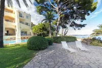 Hôtel Club Port la Galère