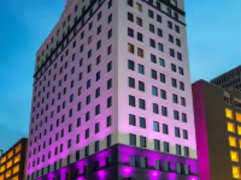 新奧爾良運河聖法國區希爾頓歡朋套房酒店 鄰近Louisiana State Museum (The 1850 House)的酒店