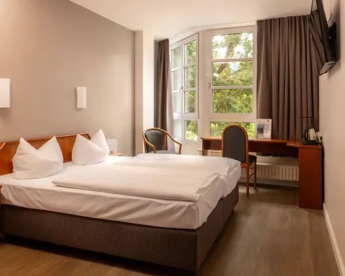 SensCity Hotel Berlin Spandau Hotels near قلعة سبانداو