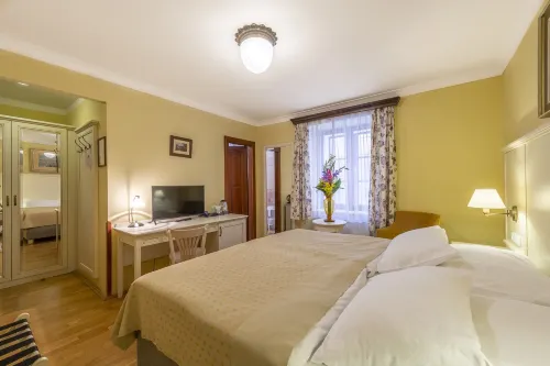 Hotel Cerny Slon