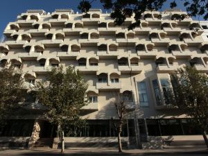 Ambassadeurs Hôtel