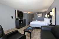 Historic Waterfront Marion Motor Lodge in Downtown St Augustine