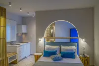 Romantica Hotel Apartments - Balcony