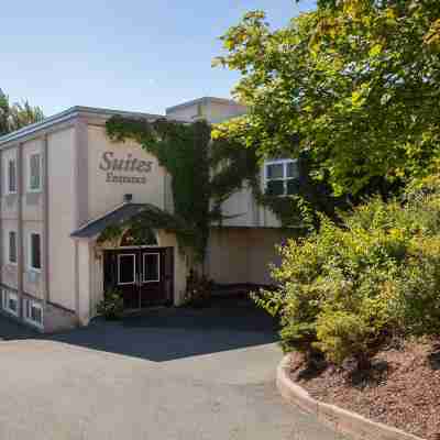 Monastery Hotel Hotel Exterior