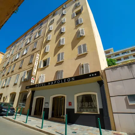 HOTEL NAPOLEON