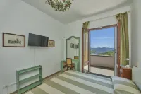 Marciana Hills Apartments - 3-نجوم
