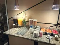 羅斯高德酒店 - 早餐
