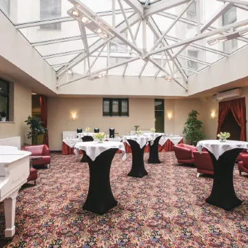 Monika Centrum Hotels