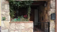 Hospedería Tía María Hotel a Piedralaves