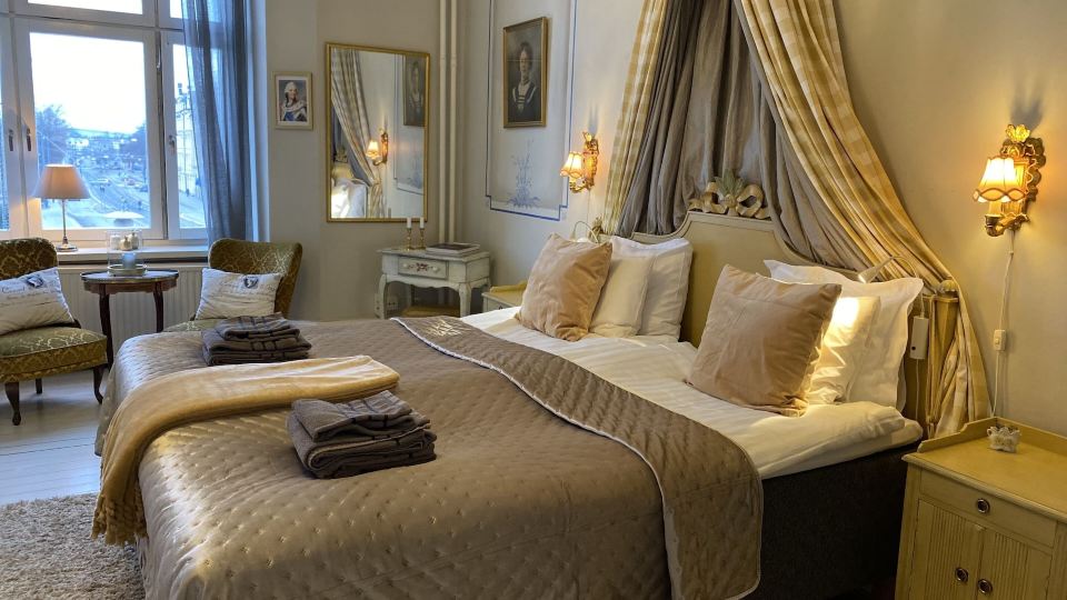 Strand Hotel