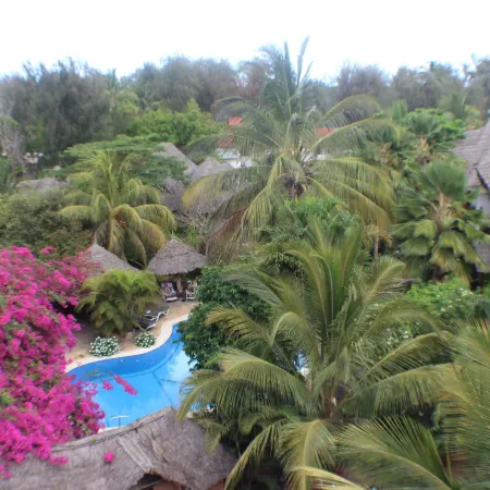 Langi Langi Beach Bungalows