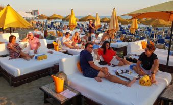 The Residence by the Beach House Marbella