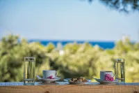 JuliaStudios Hotels in Amoudi