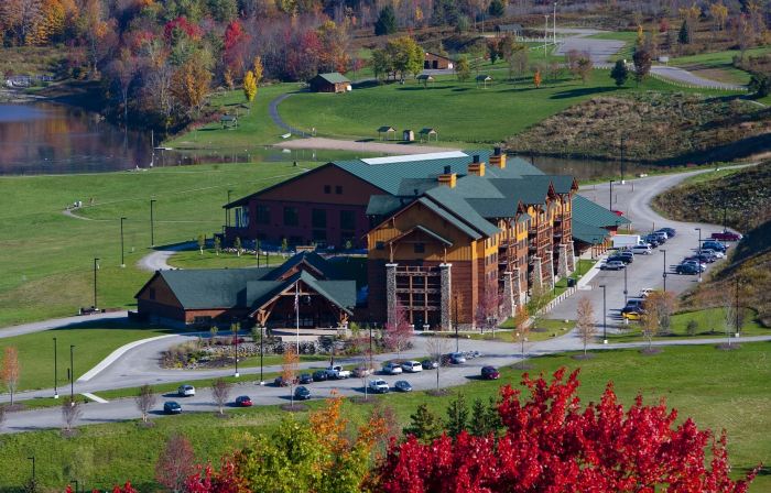 Hope Lake Lodge & Indoor Waterpark