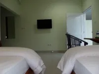 Komodo Boutique Hotel Hotels in Wae Kelambu