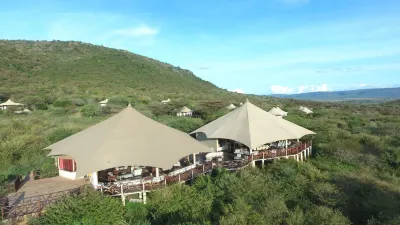 Emayian Luxury Camp Hotels in Сиана