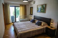 Apartments Bazar Hotels in Doni stoj