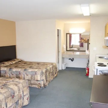 Best Budget Inn & Suites Kamloops