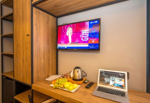 4. 코를루 뎀 호텔..