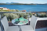 Oasis Hotel - Ocean View