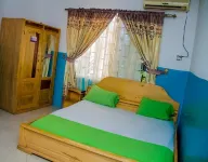 Elizz Guest House Hotels in Ga West