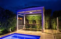Hollidge House 5 Star Luxury Apartments - صديق للحيوانات الاليفة