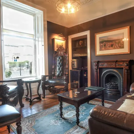 Glenalmond House Отели рядом с достопримечательностью «Даддингстон»