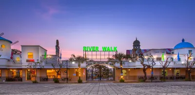 River Walk Urban Camping House