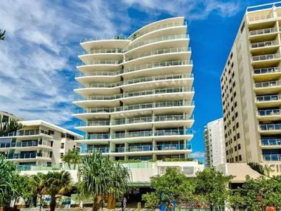 Sea Pearl A1 Beach Resort Отели рядом с достопримечательностью «Мулулаба Бич»