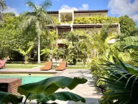 XscapeTulum - สระว่ายน้ำส่วนตัว