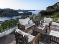 Erivolos Studios & Apartments Hotels in Mades