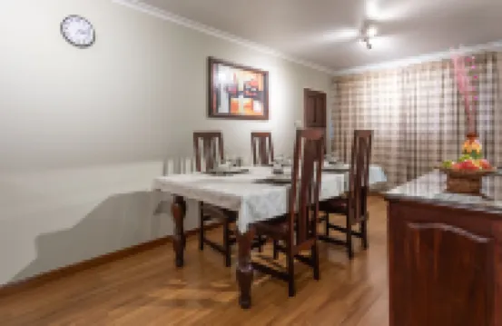 Fallsway Apartments - Louden Court